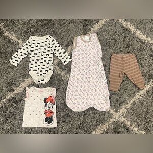 Baby Girl Shirt Onesie Sleep Sack Disney Minnie Mouse Size 0-12 Months